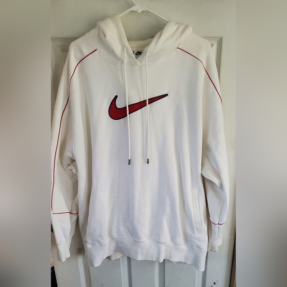 Rare Nike Woman's White Hoodie with Red Logo, Size XXL - Picture 2 of 7